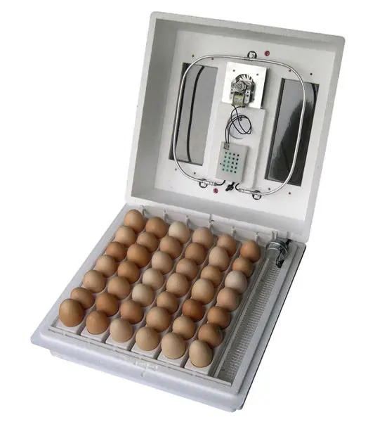 Farm Innovators 4200 Pro Series Circulated Air Egg Incubator Poultry