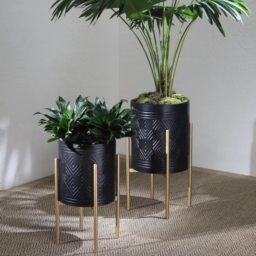 Aztec Planter on Metal Stand Black Gold Black Iron Plant Pot homedecoraccessories